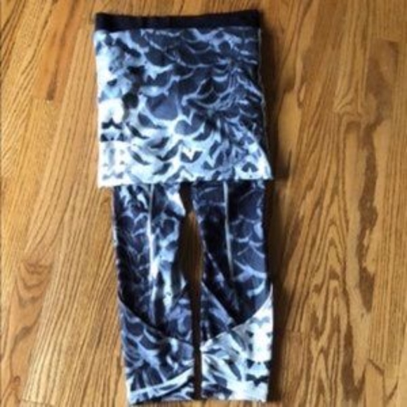 Lululemon Special Edition Angel Wing Pant Size 4 - Picture 5 of 5
